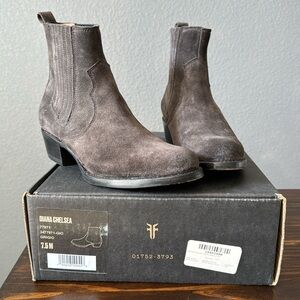 Frye Diana Chelsea Boots Sz 7.5